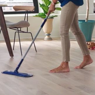 <p>It doesn&rsquo;t cost a fortune to protect&nbsp; hardwood floors.Learn about simple solutions at 0:15.</p><br/>